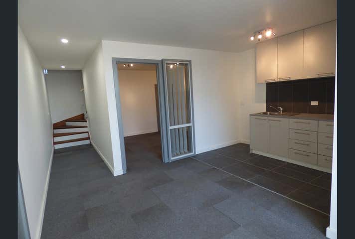 10/21-23 Capella Crescent Moorabbin VIC 3189 - Image 2