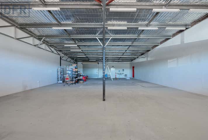 201 South Street Beaconsfield WA 6162 - Image 6