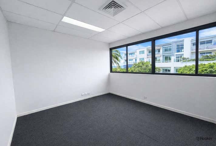 4/17 Fifth Avenue Palm Beach QLD 4221 - Image 3