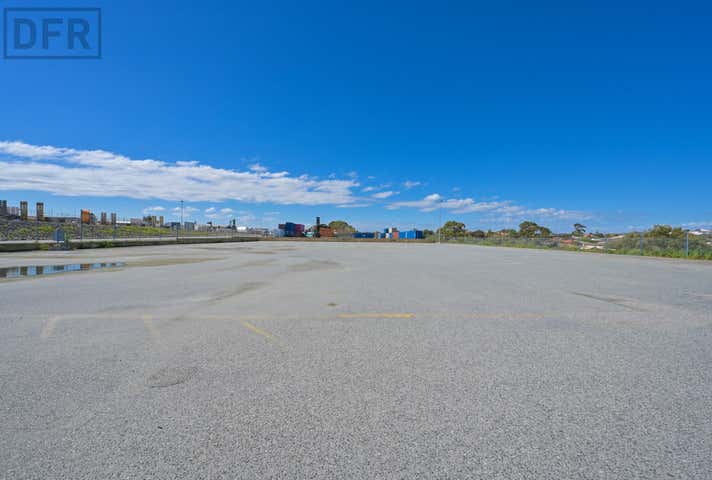 Yard D, Lot 446 Timberyard Way Bibra Lake WA 6163 - Image 5