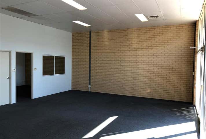 3/126-130 Bannister Road Canning Vale WA 6155 - Image 6