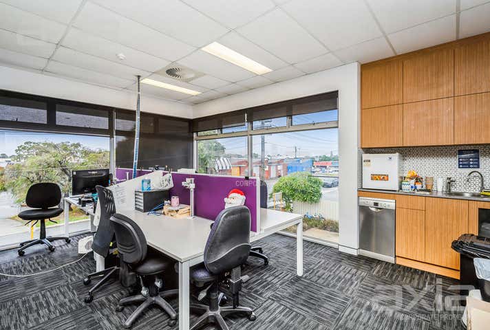 1/3 Bookham Street Morley WA 6062 - Image 16