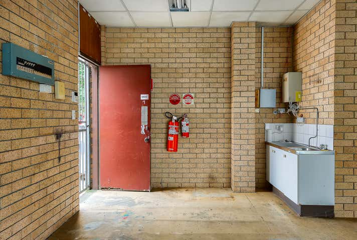 1/290 Dawson Parade Arana Hills QLD 4054 - Image 5