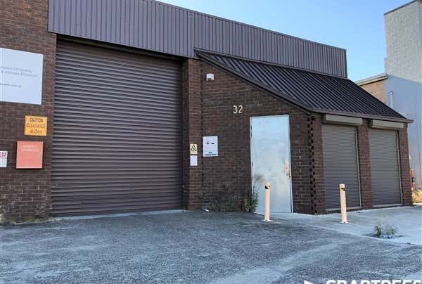 32 Viking Court Cheltenham VIC 3192 - Image 1