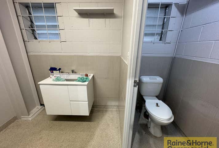240 Robinson Road East Geebung QLD 4034 - Image 14