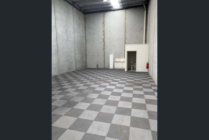 Unit  20, 180 Fairbairn Road Sunshine West VIC 3020 - Image 4