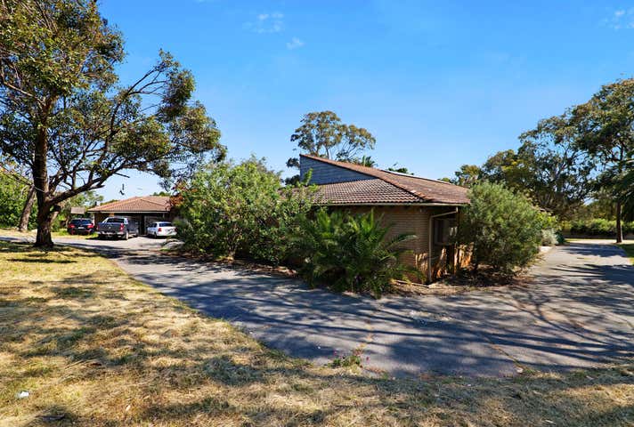 65 & 67 Bickner Way Parmelia WA 6167 - Image 24