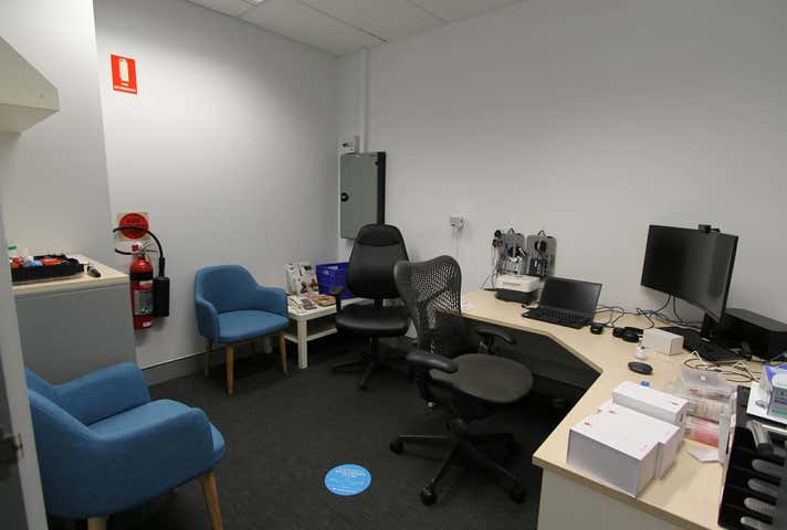 Suite 9, 4 Hyde Parade Campbelltown NSW 2560 - Image 2