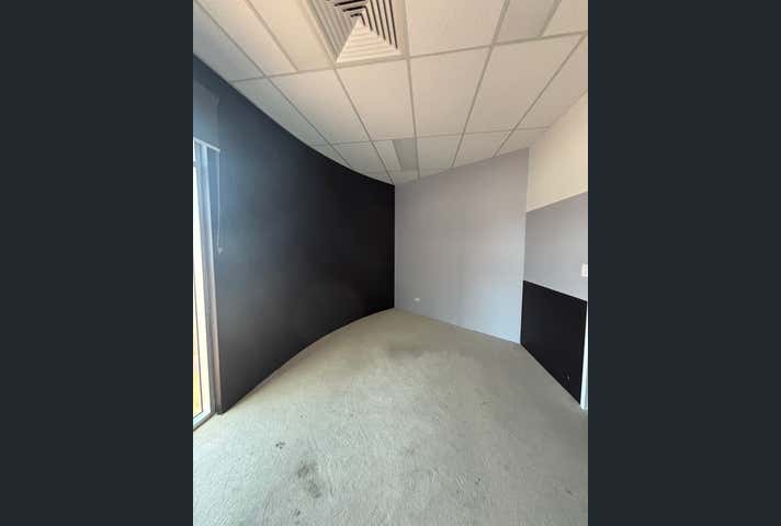 2 Marchwood Boulevard Butler WA 6036 - Image 11