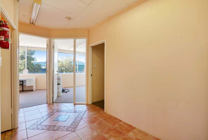 1/8 Boag Place Morley WA 6062 - Image 6