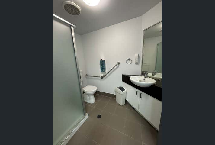 8/28-30 Newheath Drive Arundel QLD 4214 - Image 7