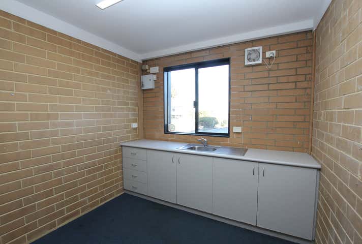 29 Dellamarta Road Wangara WA 6065 - Image 8