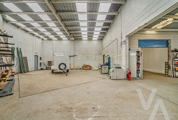 374 Pacific Highway Belmont North NSW 2280 - Image 8