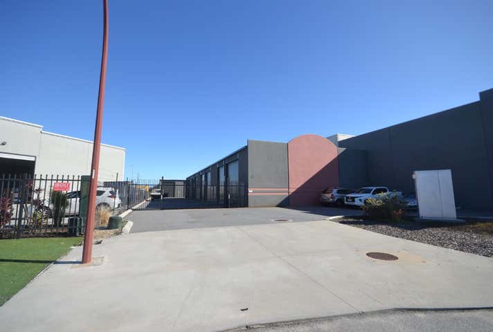 6/3 Landrail Court Beckenham WA 6107 - Image 1