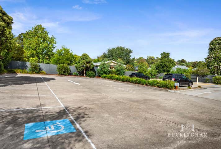 114-116 Main Hurstbridge  Road Diamond Creek VIC 3089 - Image 12