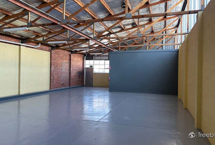 2/12 Molan Street Ringwood VIC 3134 - Image 6