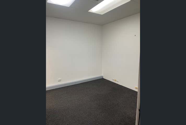 Unit 14, 15-21 Collier Rd Morley WA 6062 - Image 9