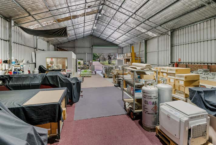 28 Sullivan Street Golden Square VIC 3555 - Image 6