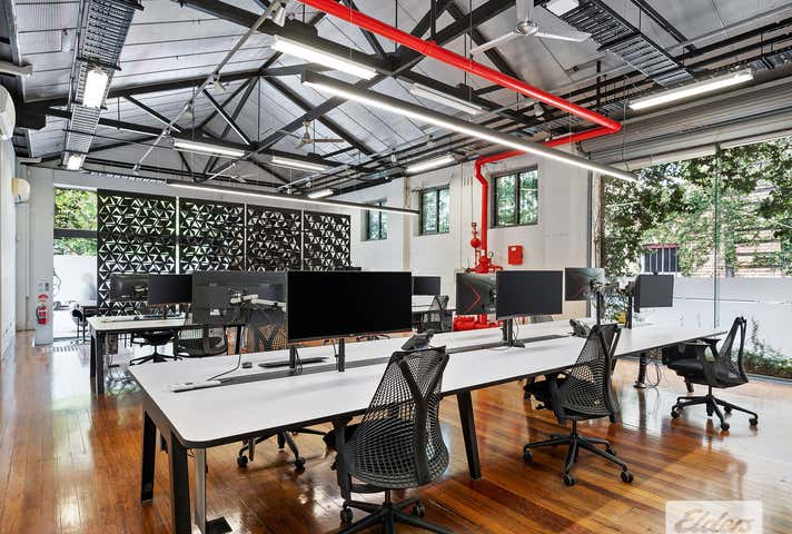 34 Florence Street Newstead QLD 4006 - Image 3