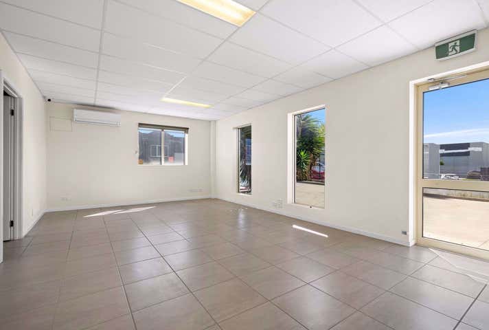 33 Tarkin Court Bell Park VIC 3215 - Image 3