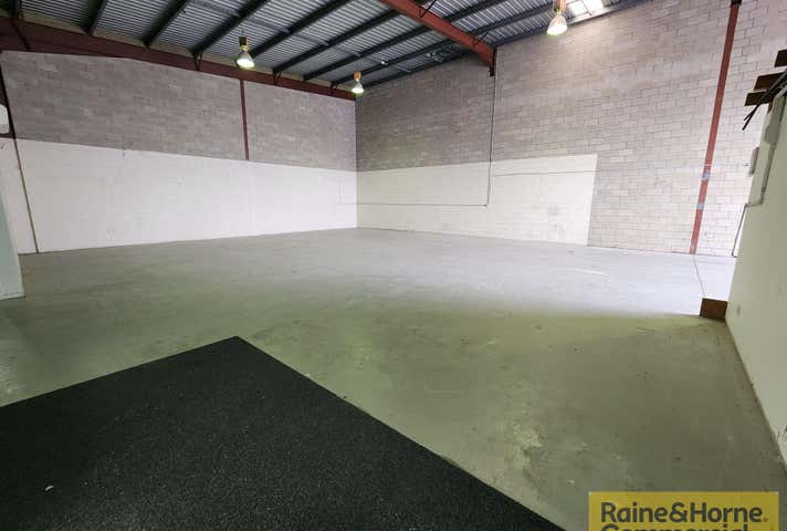 1/124 South Pine Road Brendale QLD 4500 - Image 2