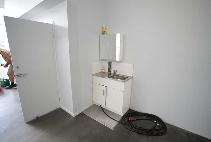 4/27 Motorway Circuit Ormeau QLD 4208 - Image 10