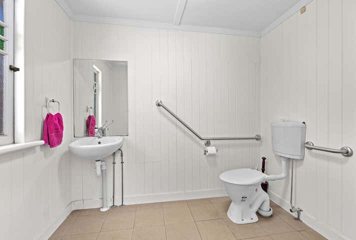 2 Murphy Street Ipswich QLD 4305 - Image 16