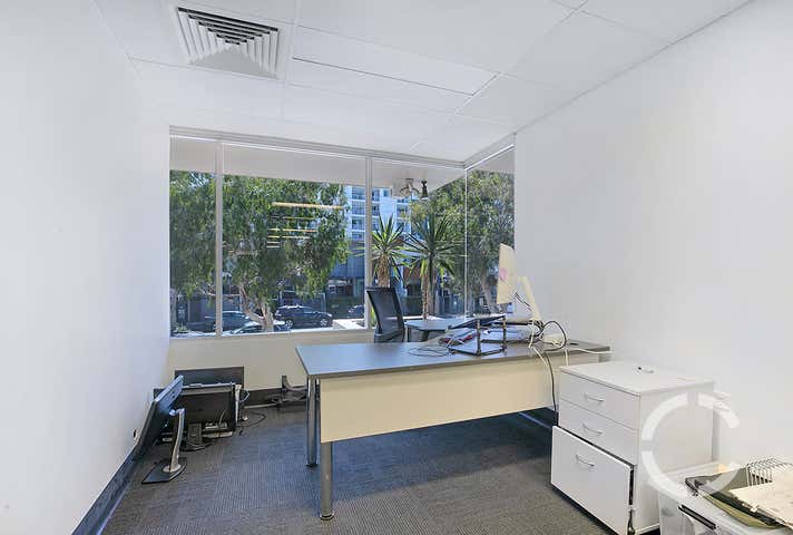 2/15 Anthony Street West End QLD 4101 - Image 6