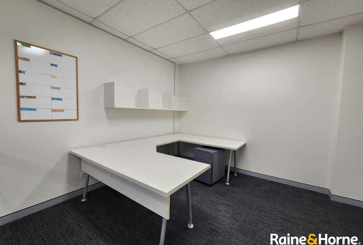 404 Gympie Road Strathpine QLD 4500 - Image 8