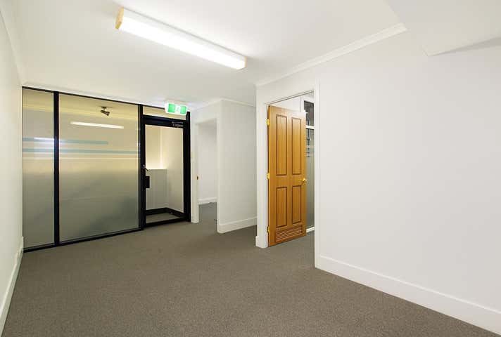 64 Griffith Street Coolangatta QLD 4225 - Image 14