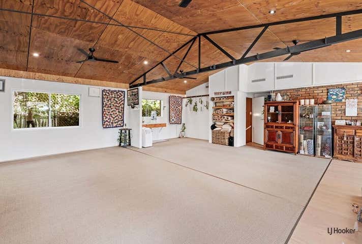 88 West Burleigh Road Burleigh Heads QLD 4220 - Image 3