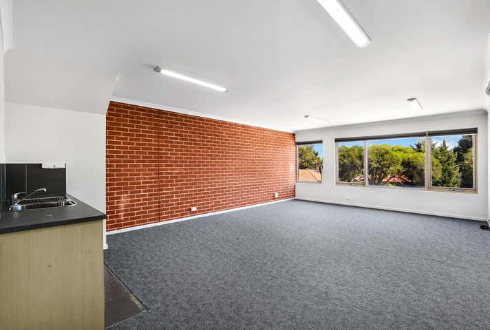 4 Pines way Craigieburn VIC 3064 - Image 5