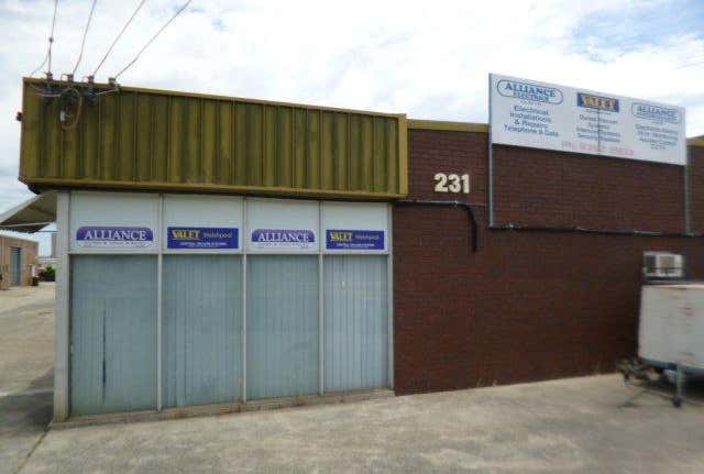 1/231 Bank Street Welshpool WA 6106 - Image 2