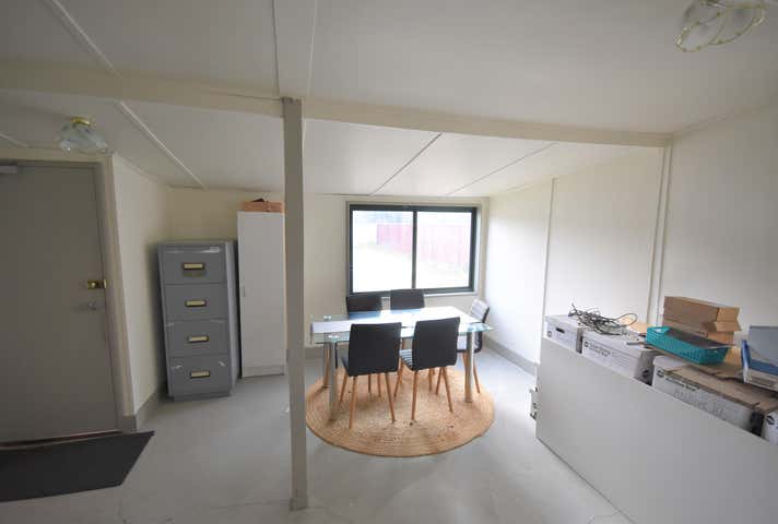 572 Englehardt Street Albury NSW 2640 - Image 6