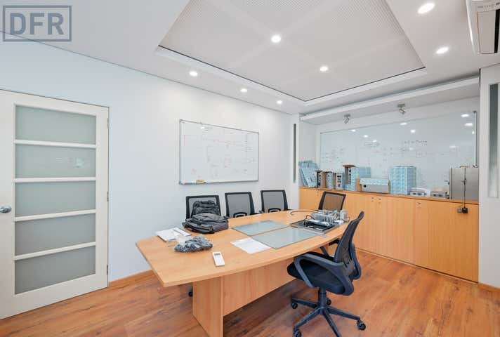 11/30-32 Vinnicombe Drive Canning Vale WA 6155 - Image 11