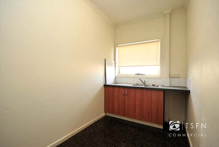 3/78 Hattam Street Golden Square VIC 3555 - Image 5