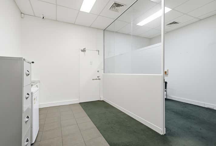 Units 1-2, 39 King George Street Innaloo WA 6018 - Image 20