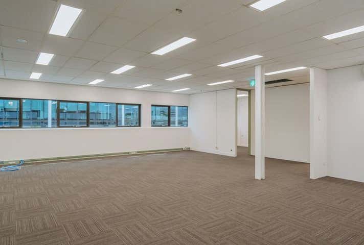 41B/10 Nash Street Perth WA 6000 - Image 15