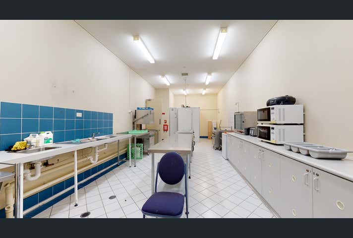 2/9 The Avenue Midland WA 6056 - Image 6