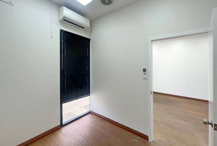 Unit 3, 2 Kalinga Way Landsdale WA 6065 - Image 5