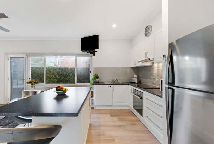 17 McNamara Street Macleod VIC 3085 - Image 6