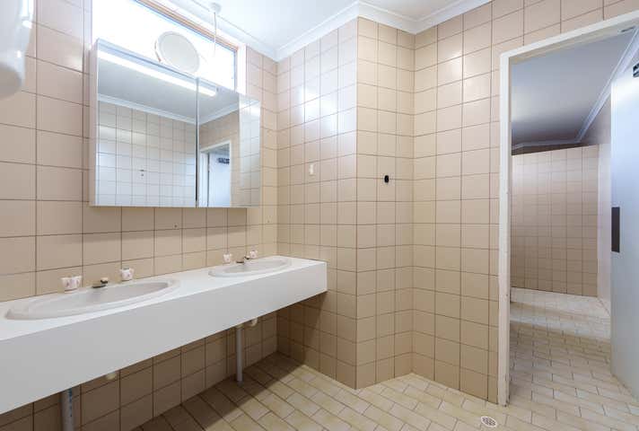 241 Beechboro Road North Embleton WA 6062 - Image 18