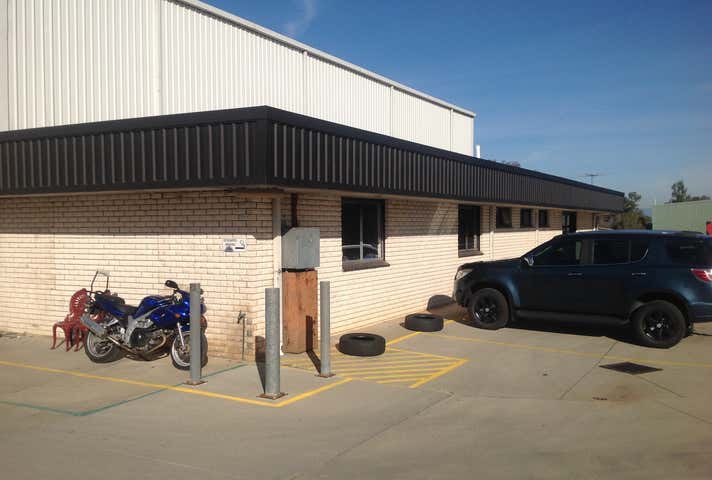 18 Hudson Crescent Lavington NSW 2641 - Image 14