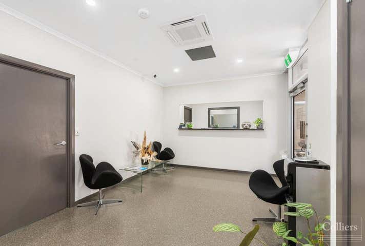 15/547 Woolcock Street Mount Louisa QLD 4814 - Image 8