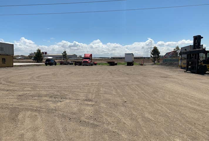 54 Dohertys Road Laverton North VIC 3026 - Image 13