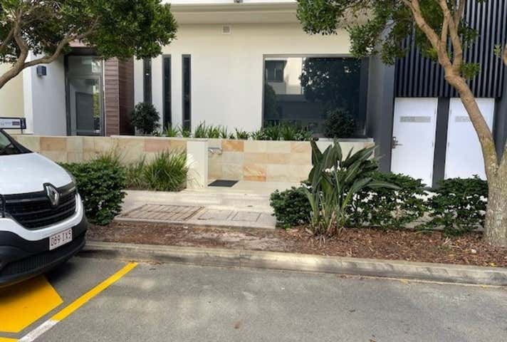 3206/4 Marina Promenade Paradise Point QLD 4216 - Image 7