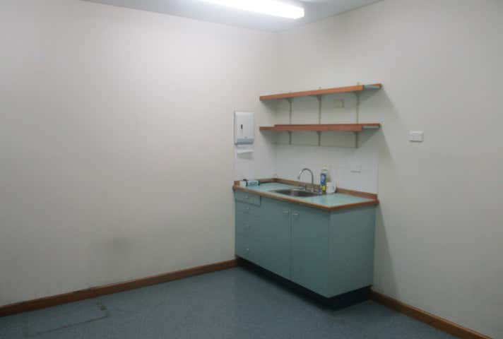 28 Toogood Road Woree QLD 4868 - Image 6