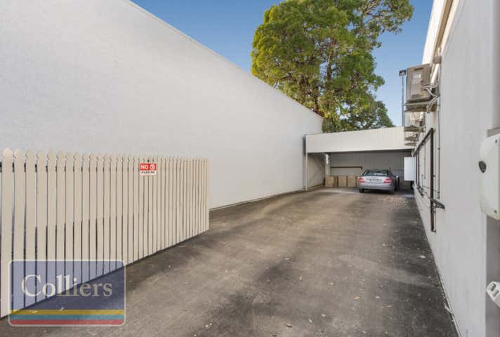 1/39A Gregory Street North Ward QLD 4810 - Image 5