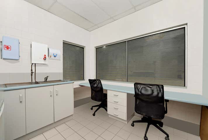 241-243 Ingham Road Garbutt QLD 4814 - Image 12