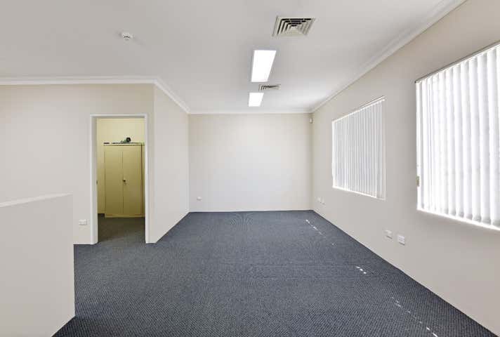 1/3-5 McElligott Court Canning Vale WA 6155 - Image 4